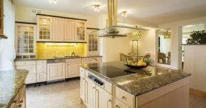 PERSONALIZING YOUR ENGINEERED STONE KITCHEN COUNTERTOP 1