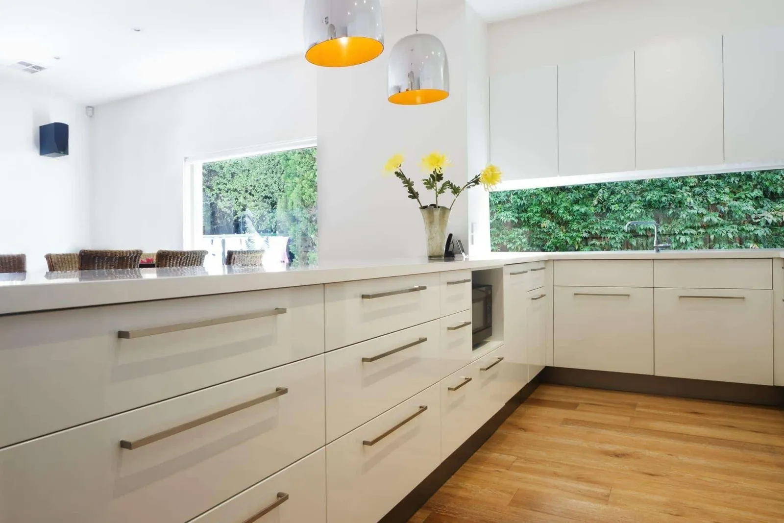 CABINETRY AND KITCHEN REMODELING