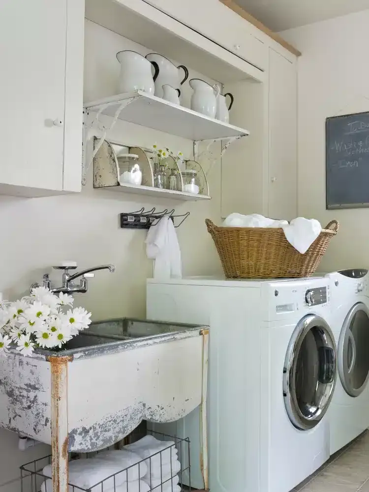 laundry room decor