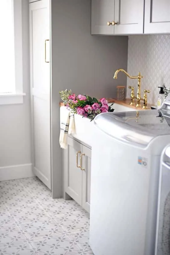 statement hardware laundry room