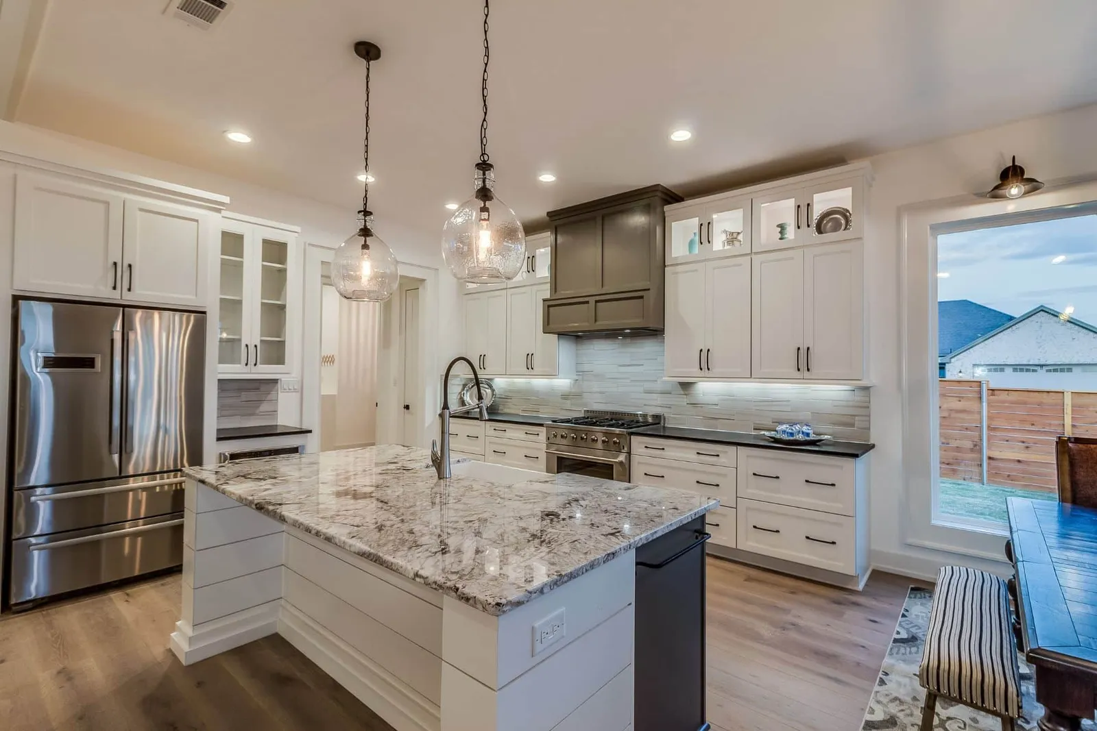 how much do granite countertops cost