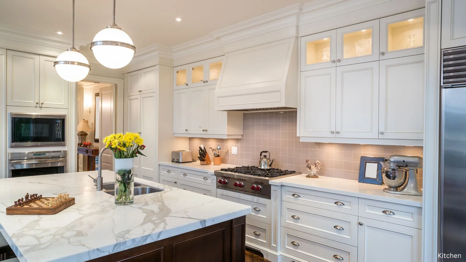 Your Fairfax kitchen remodeling handbook: real costs, permit checklists, and 2025 design must-haves that boost function and resale.